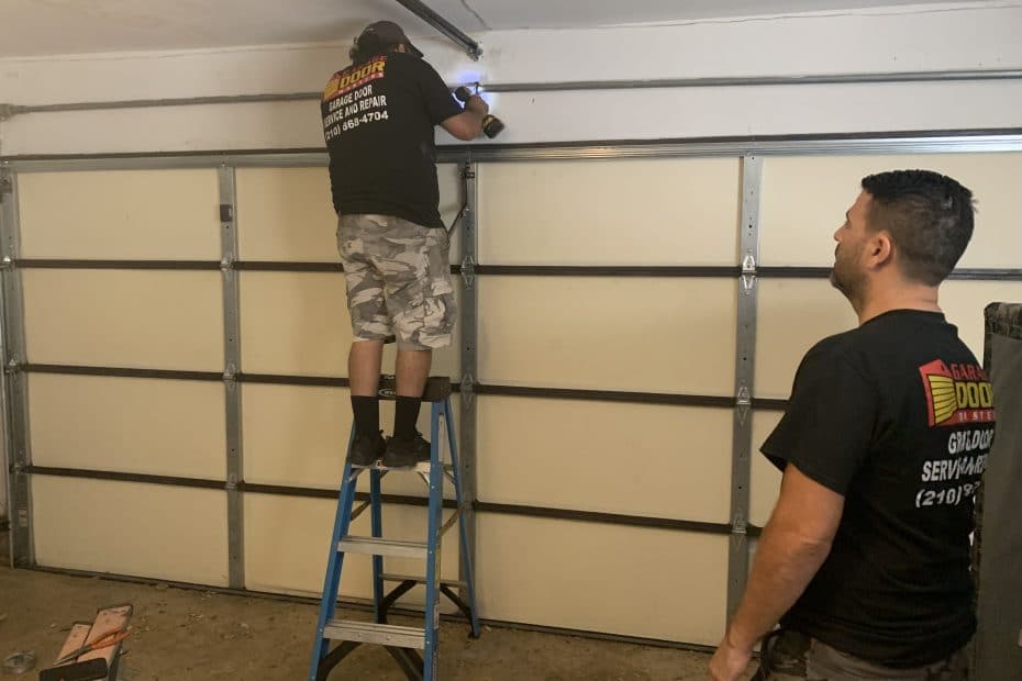 Professional for Garage Door Repair in San Antonio